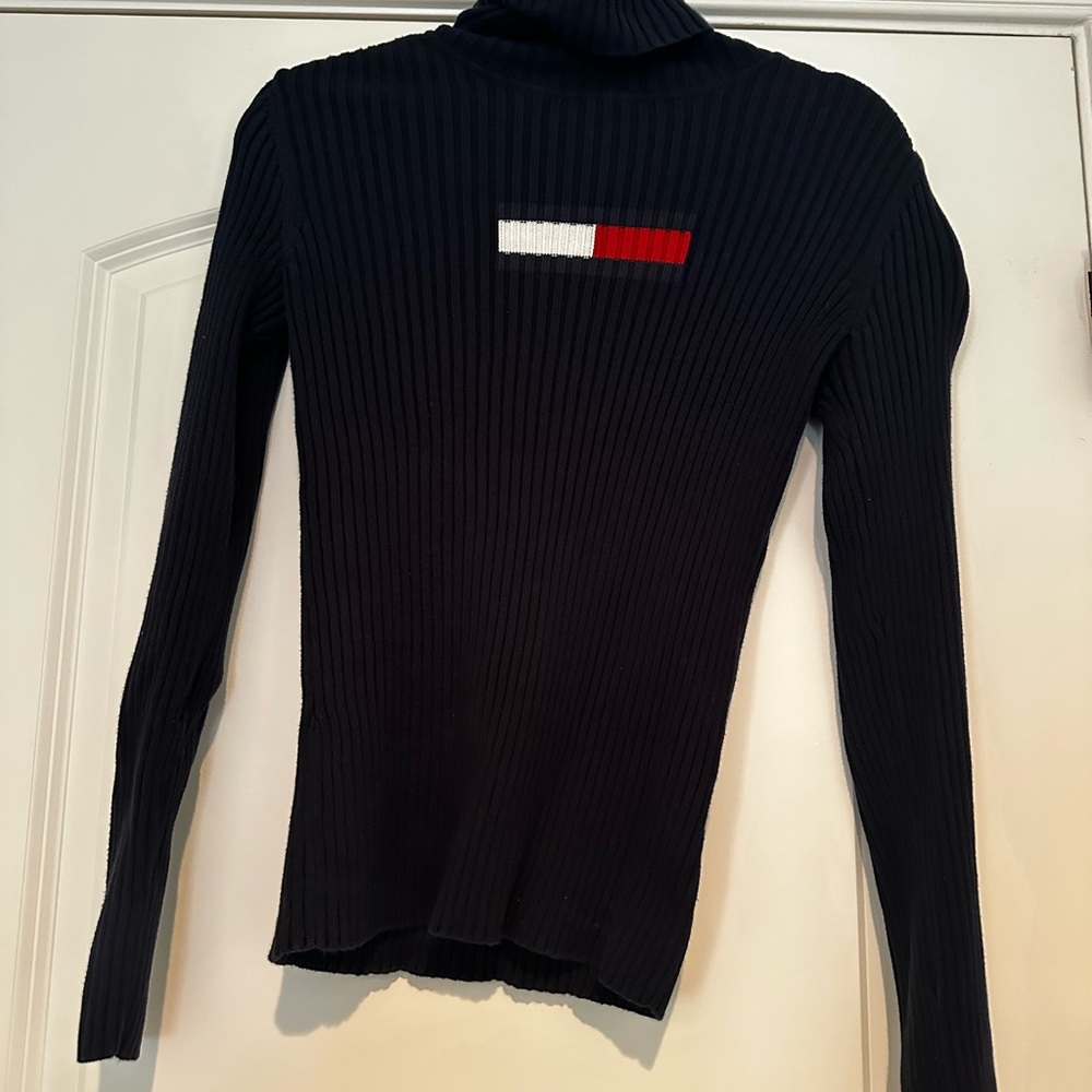 Black Ribbed Turtleneck Sweater with Logo💋